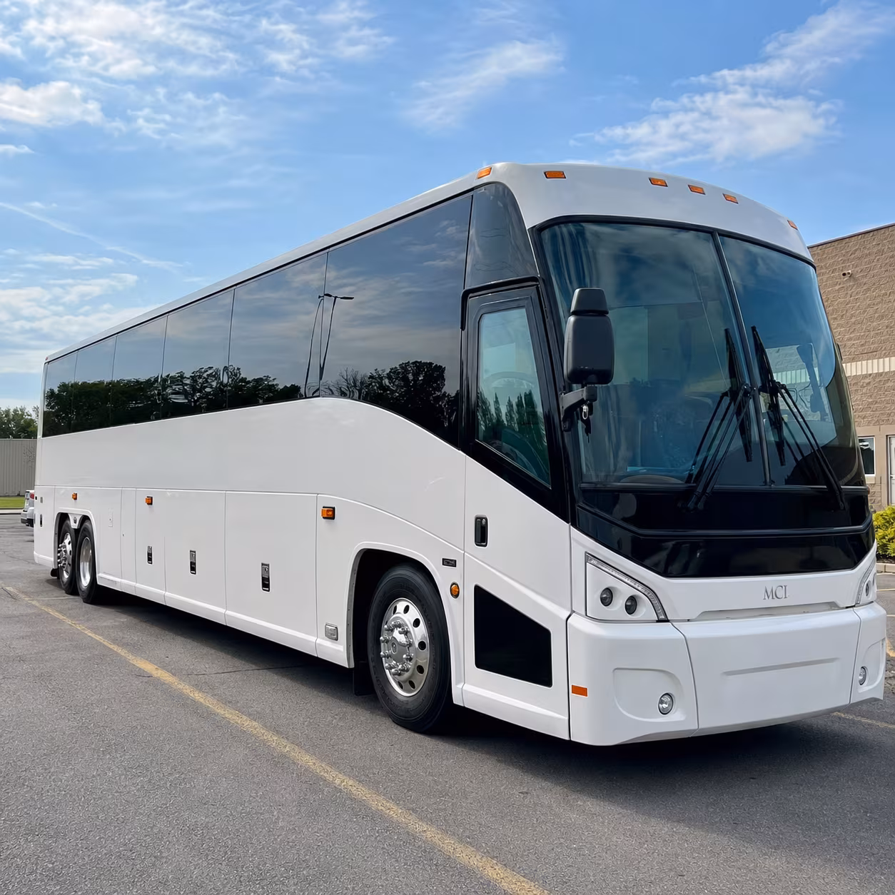 corporate airport transfers to fll and mia for your team