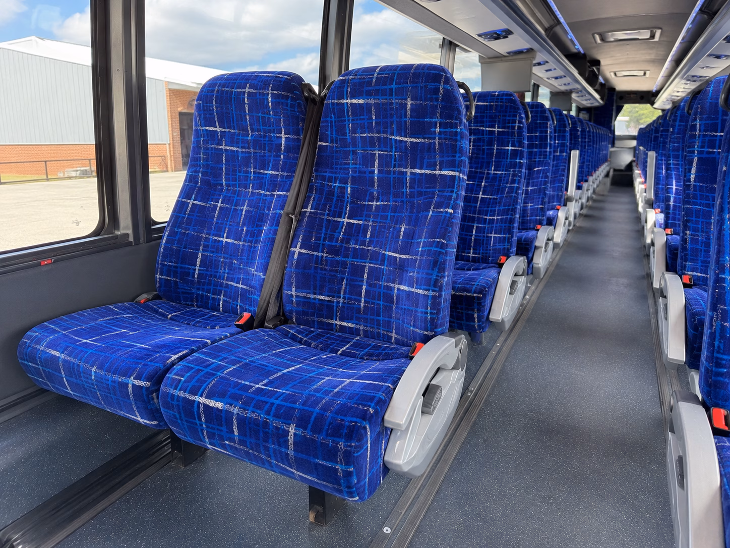 how the type of bus changes the price in miramar florida